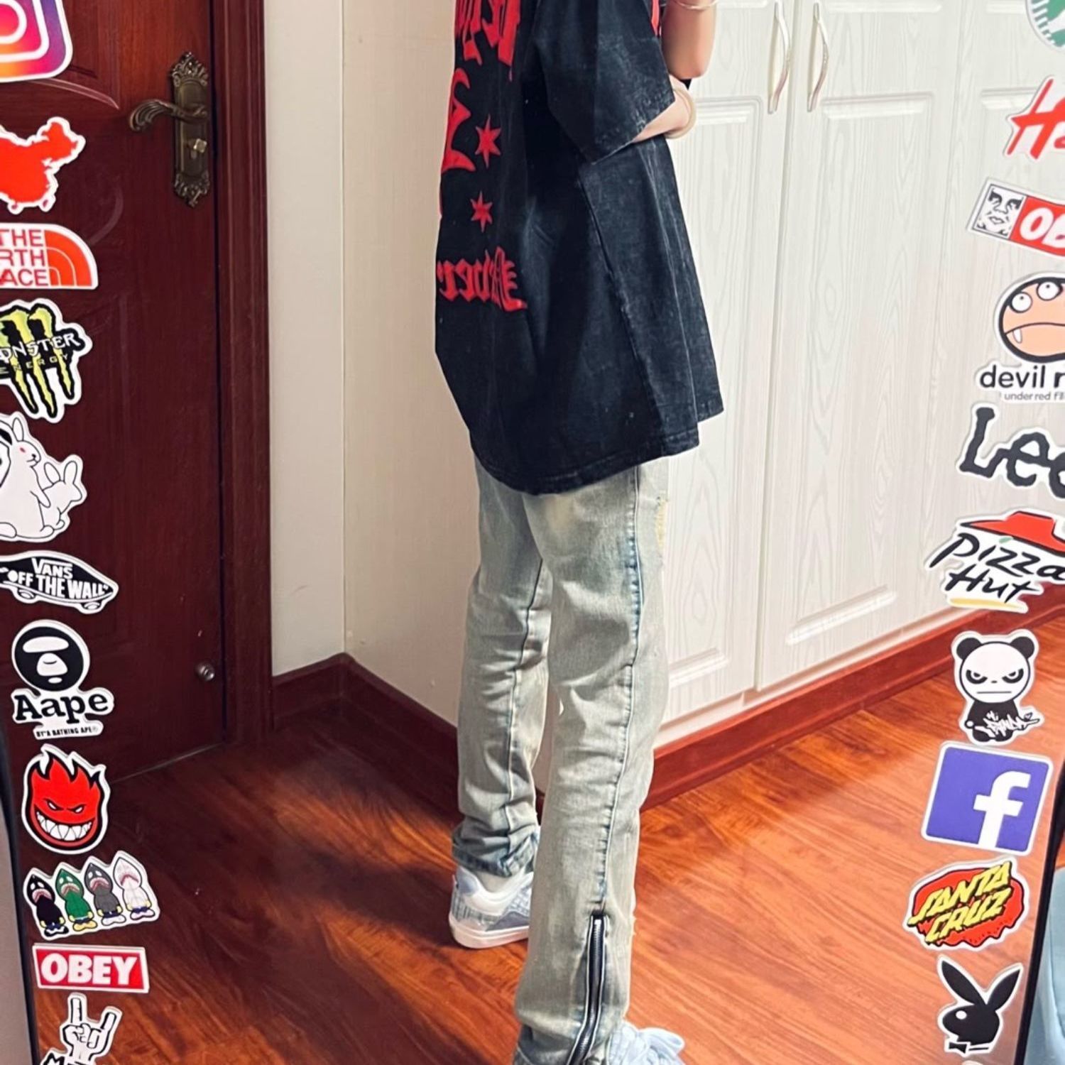 High Street Vibe Hot Girl Ripp - Summer Vibes Clothing Men avaliação e preço