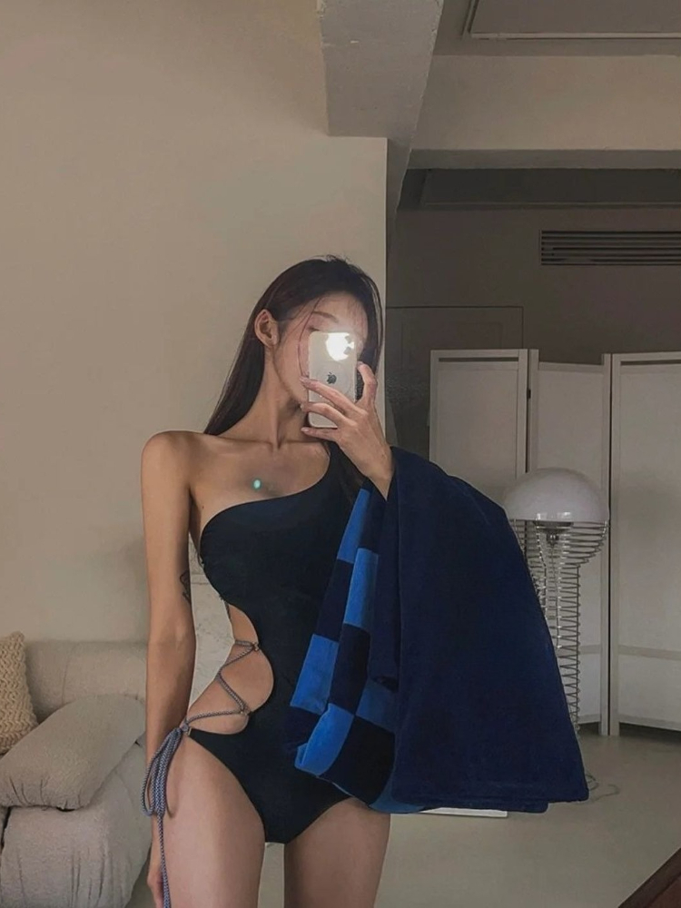 2026 New Women's Black Tie Str - Swimsuit One Piece avaliação e preço