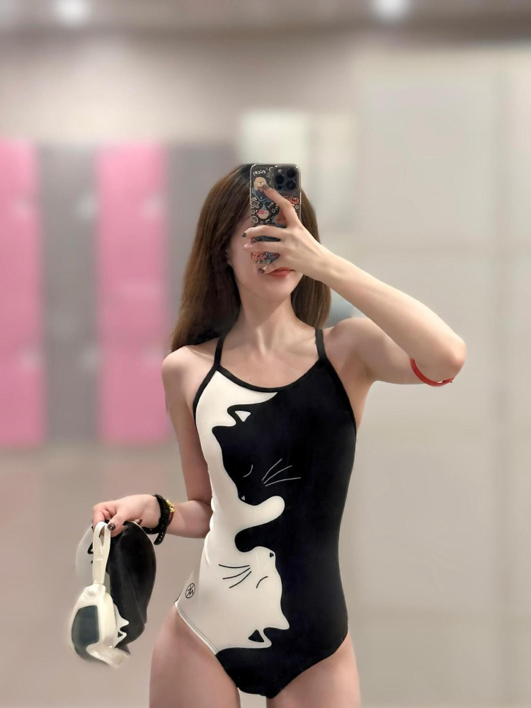 Black White Kitten Print Women - Swimsuit One Piece avaliação e preço